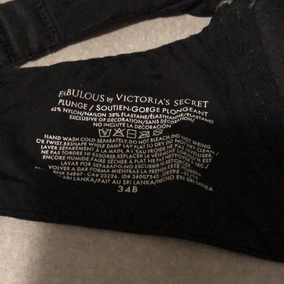 Victoria Secret Bra size 34B - Picture 3 of 3